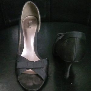 Mossimo Peau de Soie Heels
